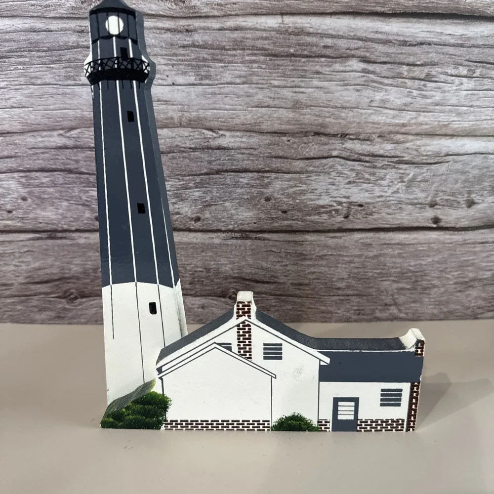 Tybee Island Lighthouse Shelia 1990 USA Wood Shelf Sitter Beach Decor Nautical